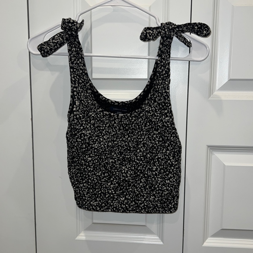 American eagle crop top